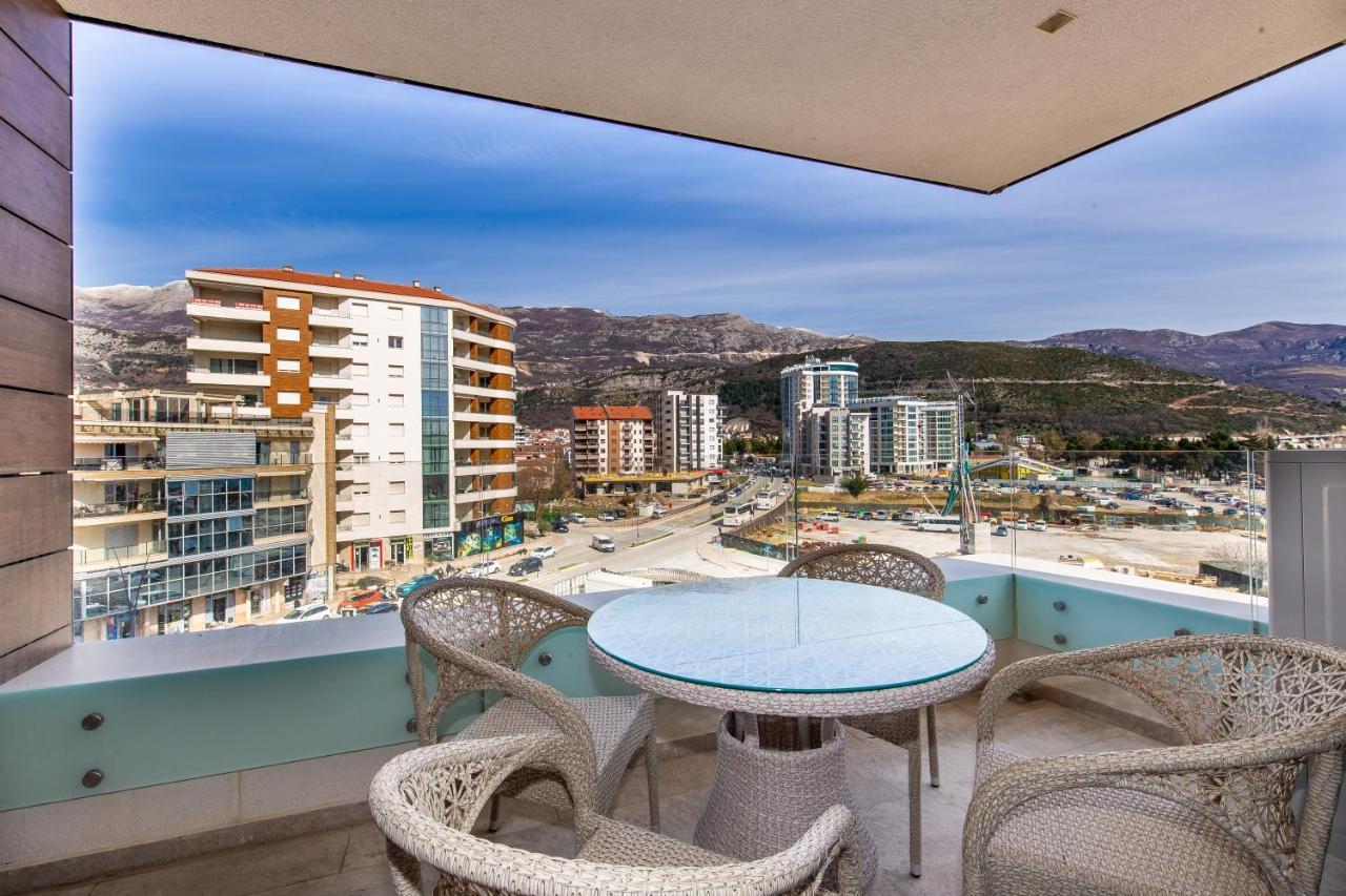 Apartments Lora In Apart-Hotel Budva Exterior foto