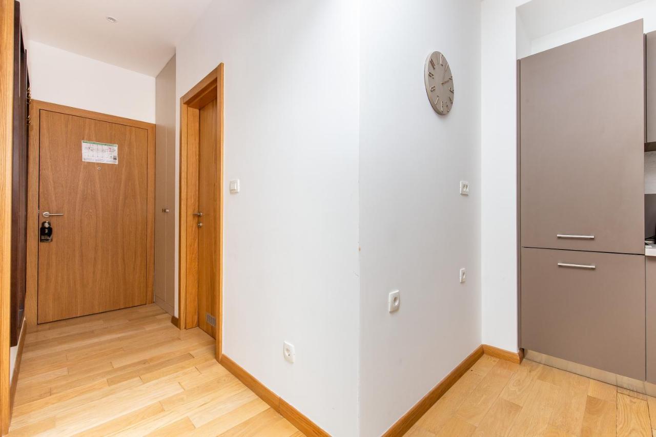 Apartments Lora In Apart-Hotel Budva Exterior foto