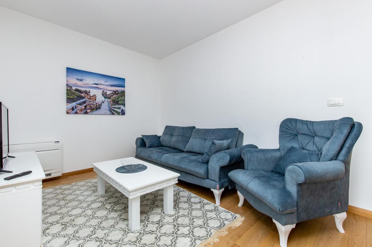 Apartments Lora In Apart-Hotel Budva Exterior foto