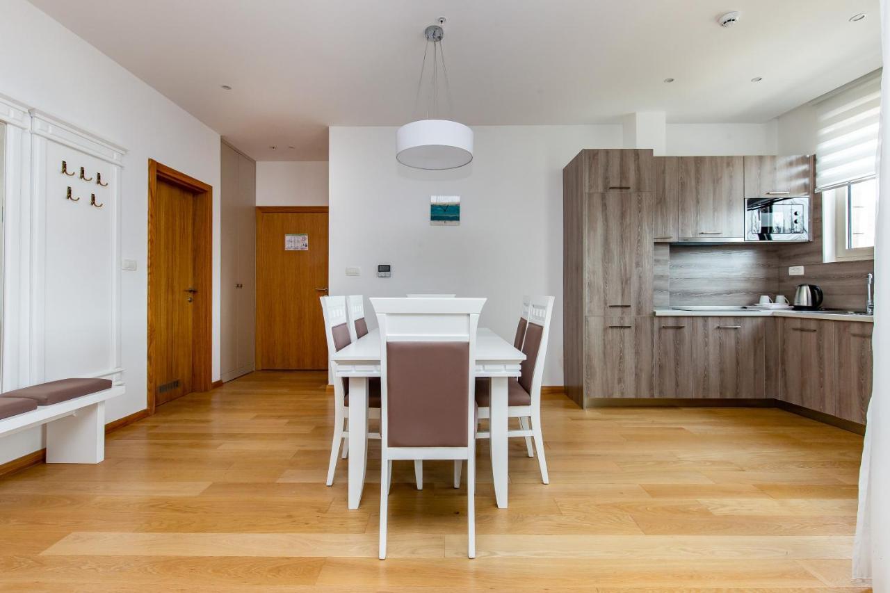 Apartments Lora In Apart-Hotel Budva Exterior foto